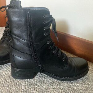 Women’s Taos Crave Boot – Classic Black